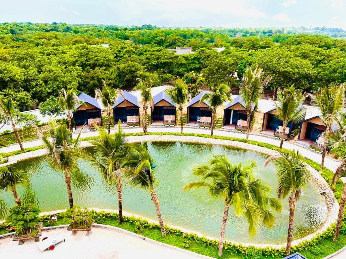 Ho Coc Park & Resort Xa Nhu Lam Exterior photo
