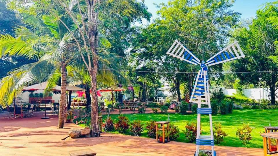 Ho Coc Park & Resort Xa Nhu Lam Exterior photo